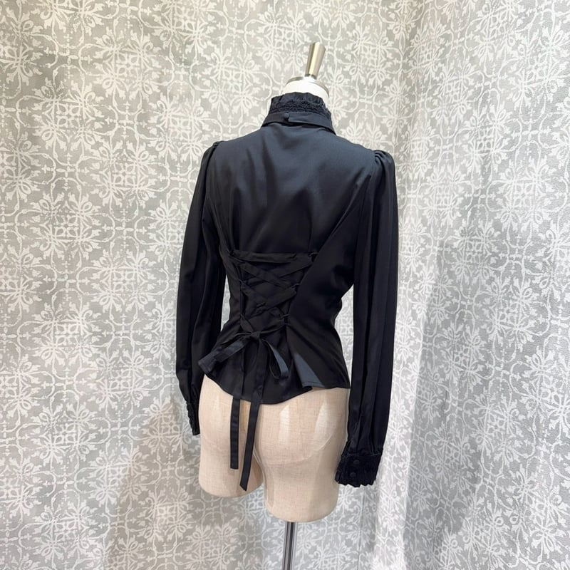 Sheglit】スタンドカラーリボンジャボブラウス/644010 | KIST ONLINE