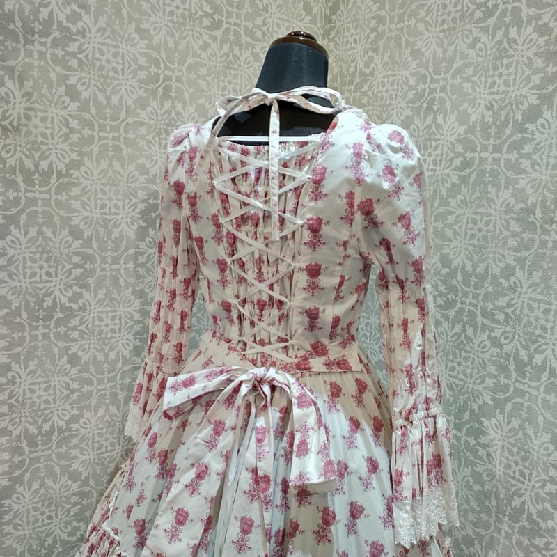 【ATELIER PIERROT】 Rosy Bouquet Dress ピンク tvJQcUhLMBSRpQBnpGWfuwmd6YcvnT