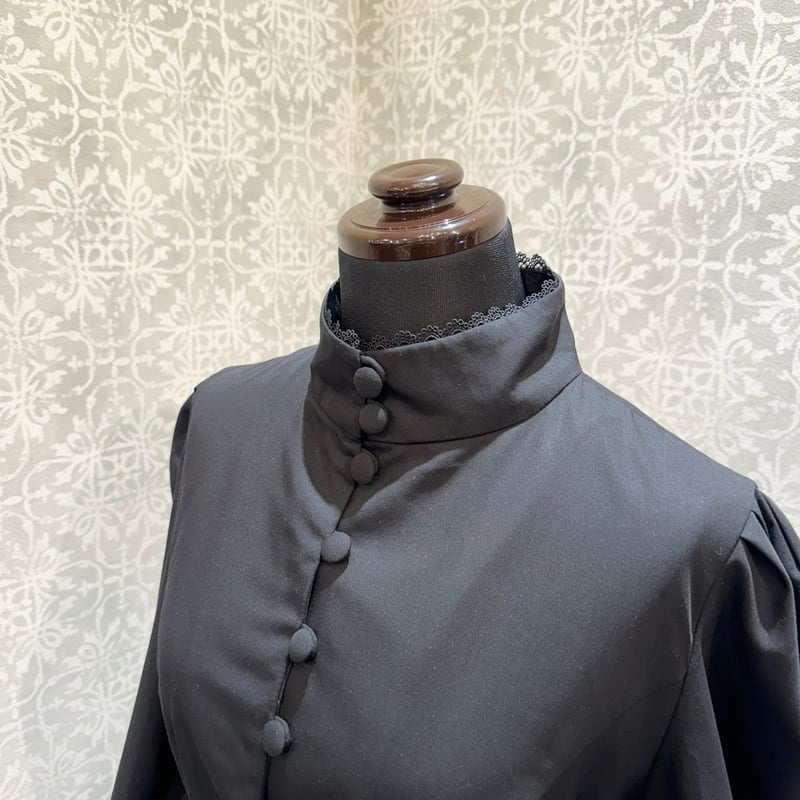 Sheglit Victorian バッスルワンピース　ライトグレー ATELIER-PIERROT on X: 