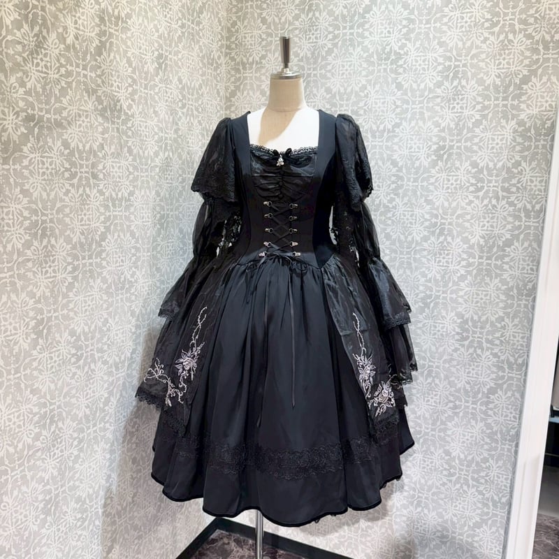 現品限り!!!【送料込み♪】一点物【新品未使用】豪華♡黒薔薇×レース　和装ベルト 星箱Works】 黒薔薇の貴婦人 編み上げビスチェ風ドレス/A24A01089