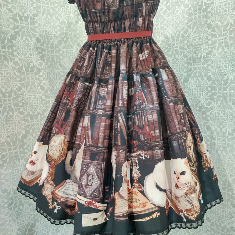 Enchantlic Enchantilly】Queen Cat 〜秘密の書斎〜 ワンピース
