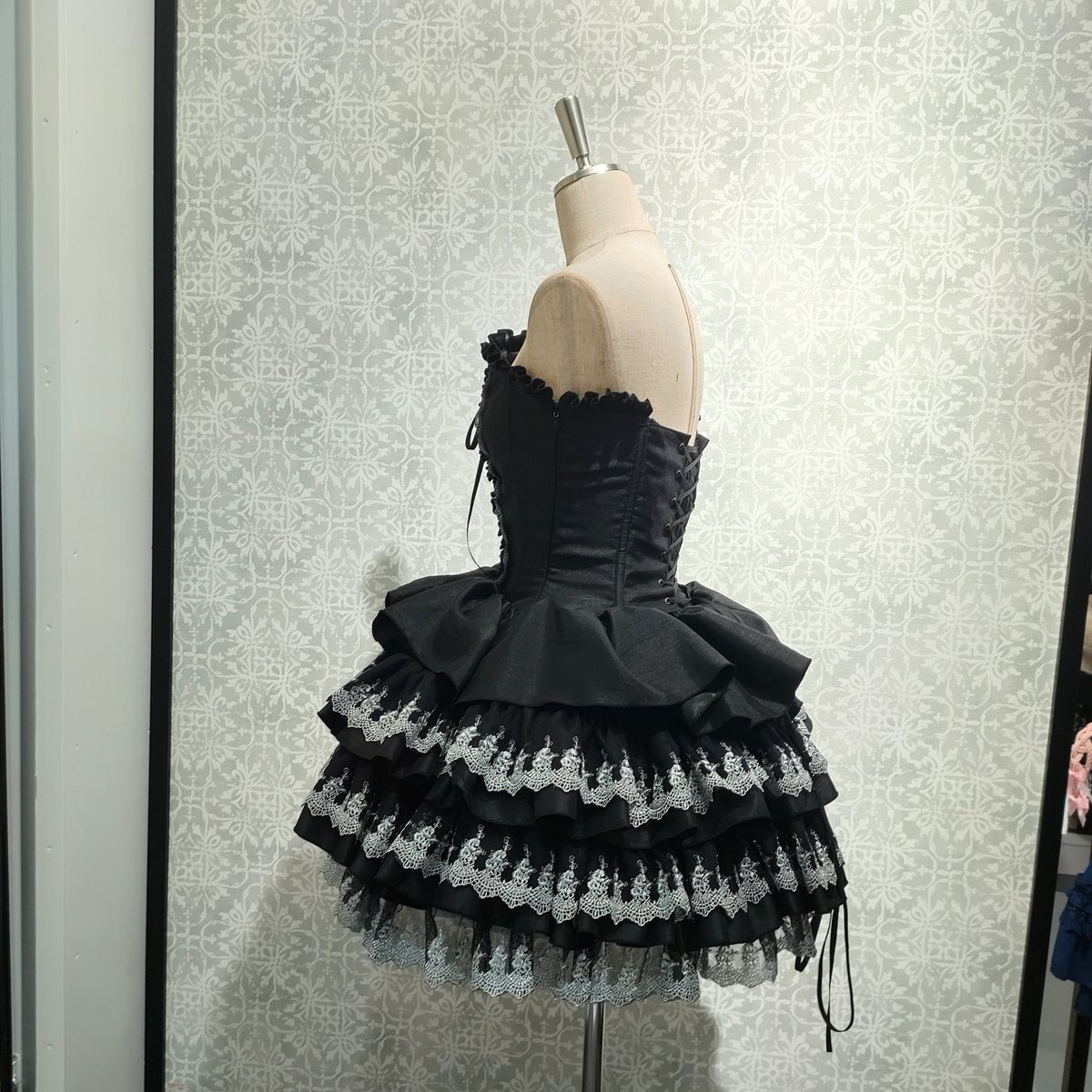 ATELIER-PIERROT】Mini Corset Dress (シルバーレースver)