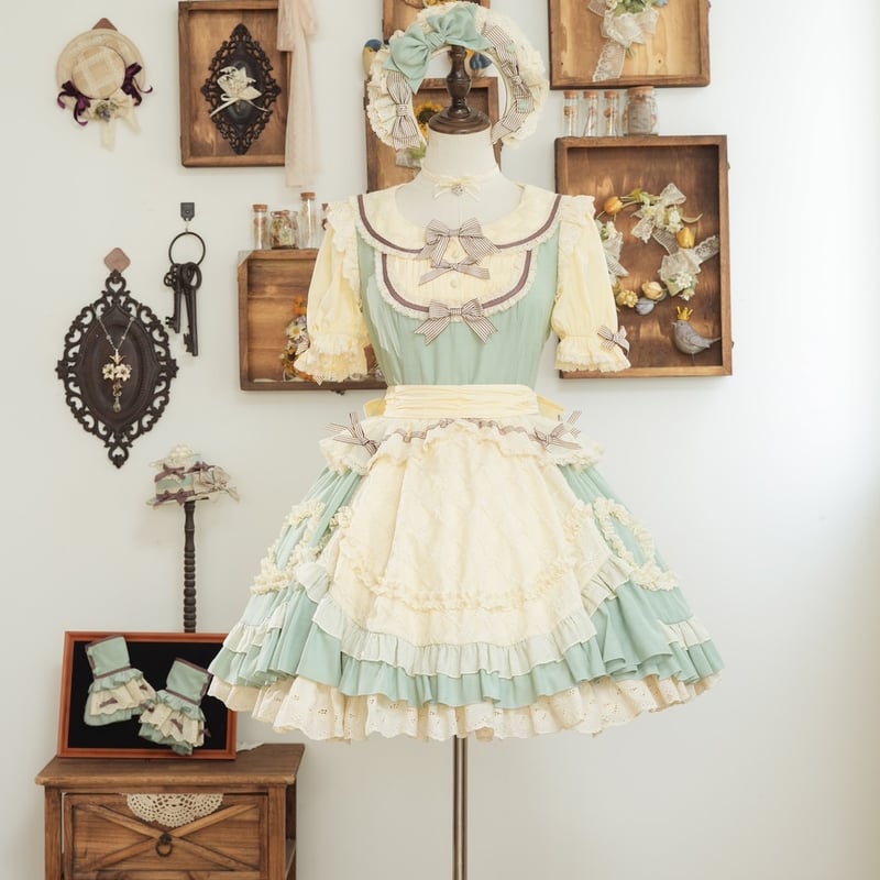 星箱Works】シャンティクリーム・パティスリー エプロン風