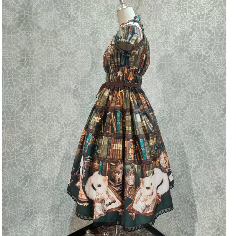 Enchantlic Enchantilly】Queen Cat 〜秘密の書斎〜 ワンピース