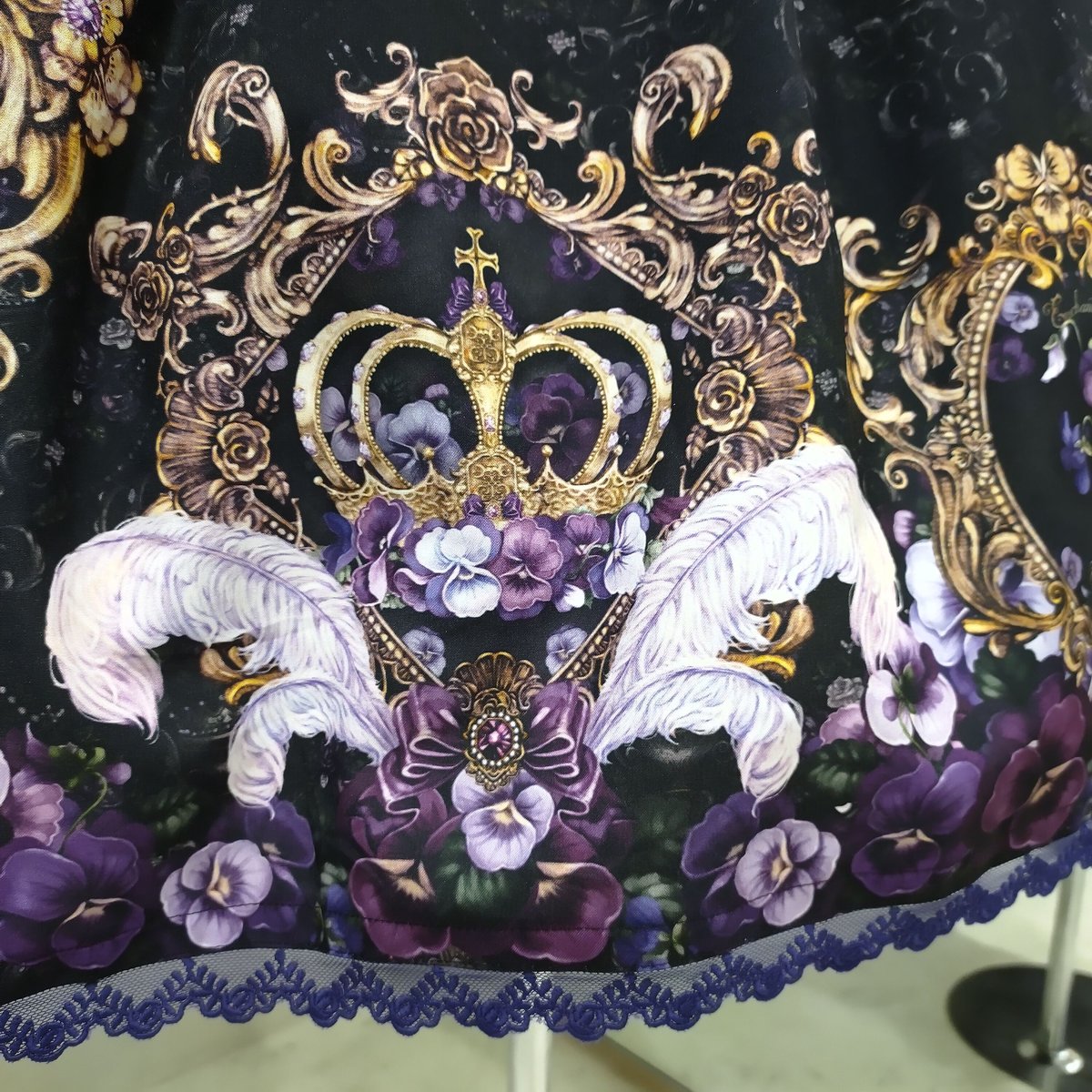 Enchantlic Enchantilly】すみれ姫の王冠 ティアードワンピース/010