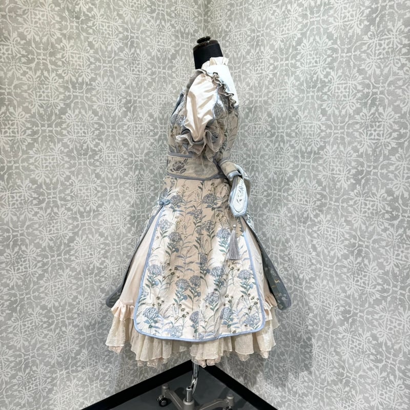 彩花磁ショートワンピース 星箱works