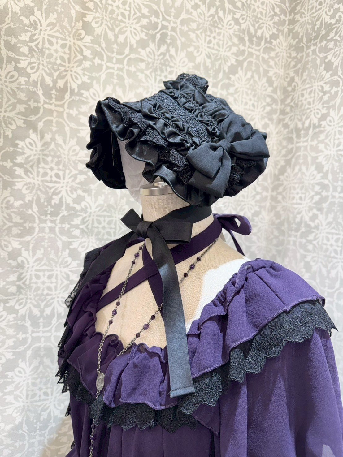 アトリエピエロ ルミエールブラウス・薔薇レースカチューシャのおまけ付き ATELIER PIERROT】アトリエピエロ 薔薇レースカチューシャ 黒×紫