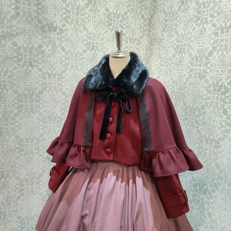 Sheglit ショートケープ Gretel