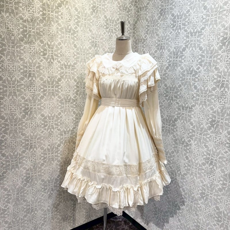 星箱Works】リリアンヌ姉妹 ワンピース(ショート丈)/P12101349【お