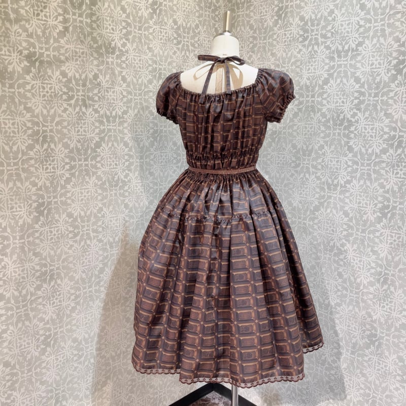Enchantlic Enchantilly ワンピース Enchantlic Enchantilly／ｱﾝｼｬﾝﾃﾘｰﾁｮｺﾚｰﾄﾜﾝﾋﾟｰｽ（ｱﾘｽ
