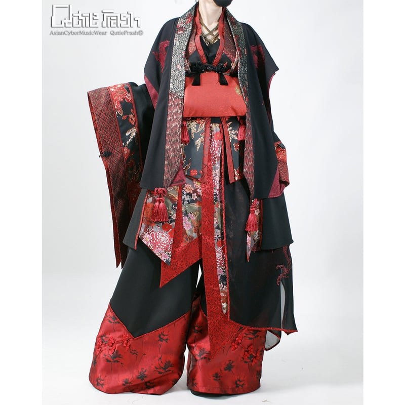 Qutie Frashドラゴン柄 バギーパンツ