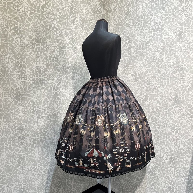 Enchantlic Enchantilly】真夜中のパルコフェリーチェ ティアードスカー