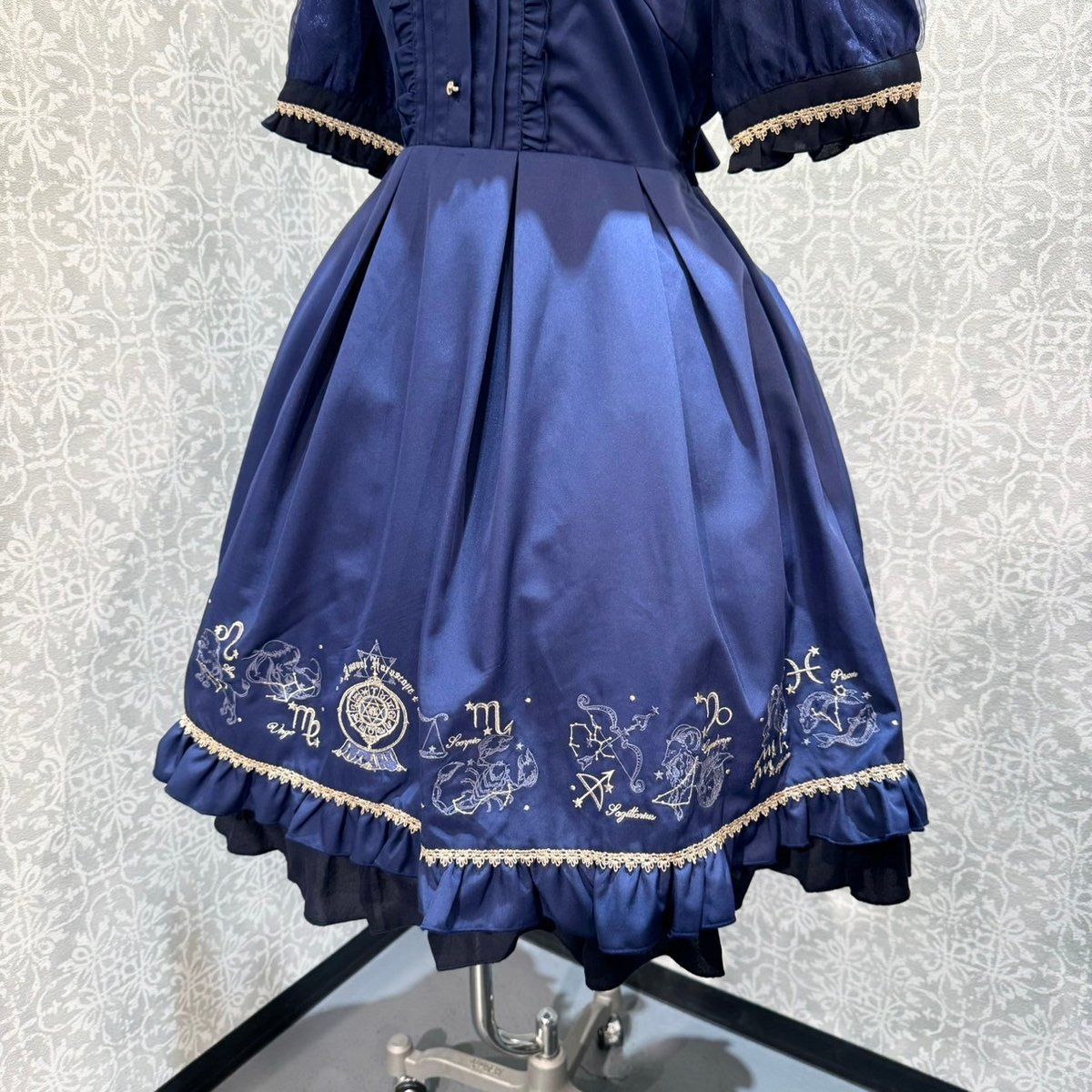 Fortune Horoscopeクロスパンプス （◇Fortune Horoscope