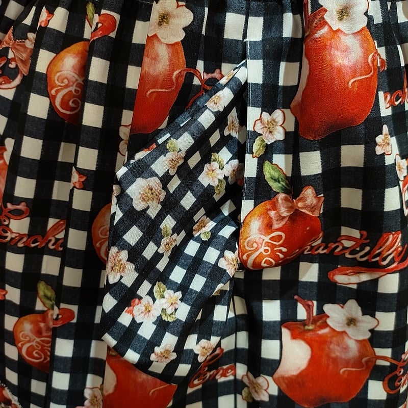 Enchantlic Enchantilly】プリリリィ ～夢見る赤林檎～ ギンガム