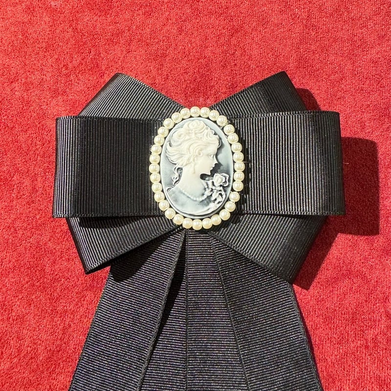 Lisette カメオ　ご婦人のブローチ　ITARY Lisette カメオ ご婦人のブローチ ITARY | ブローチ・コサージュ