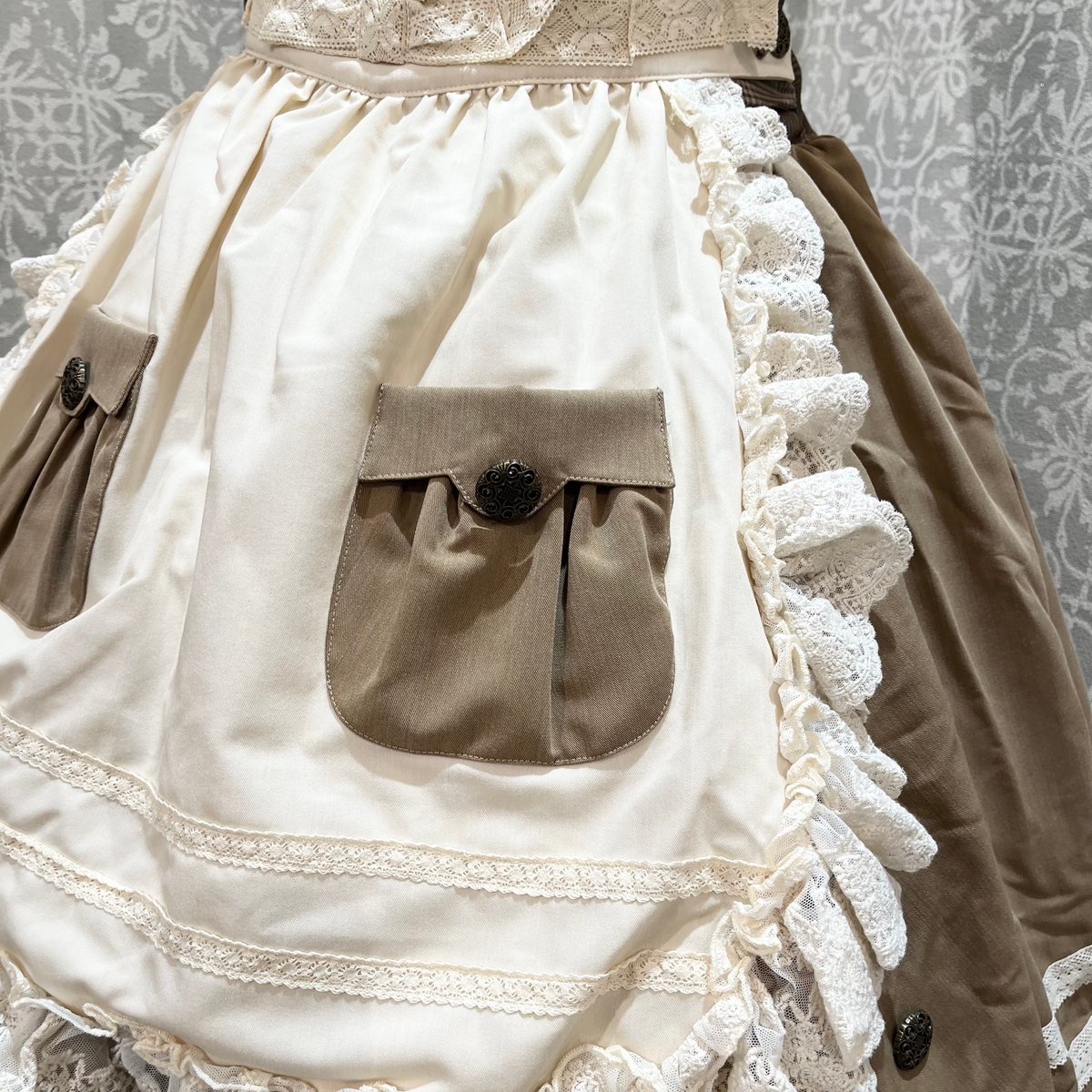 星箱Works】ベアーズベーカリー エプロン&サスペンダー付き 星箱Works】ベアーズベーカリー エプロン&サスペンダー付き