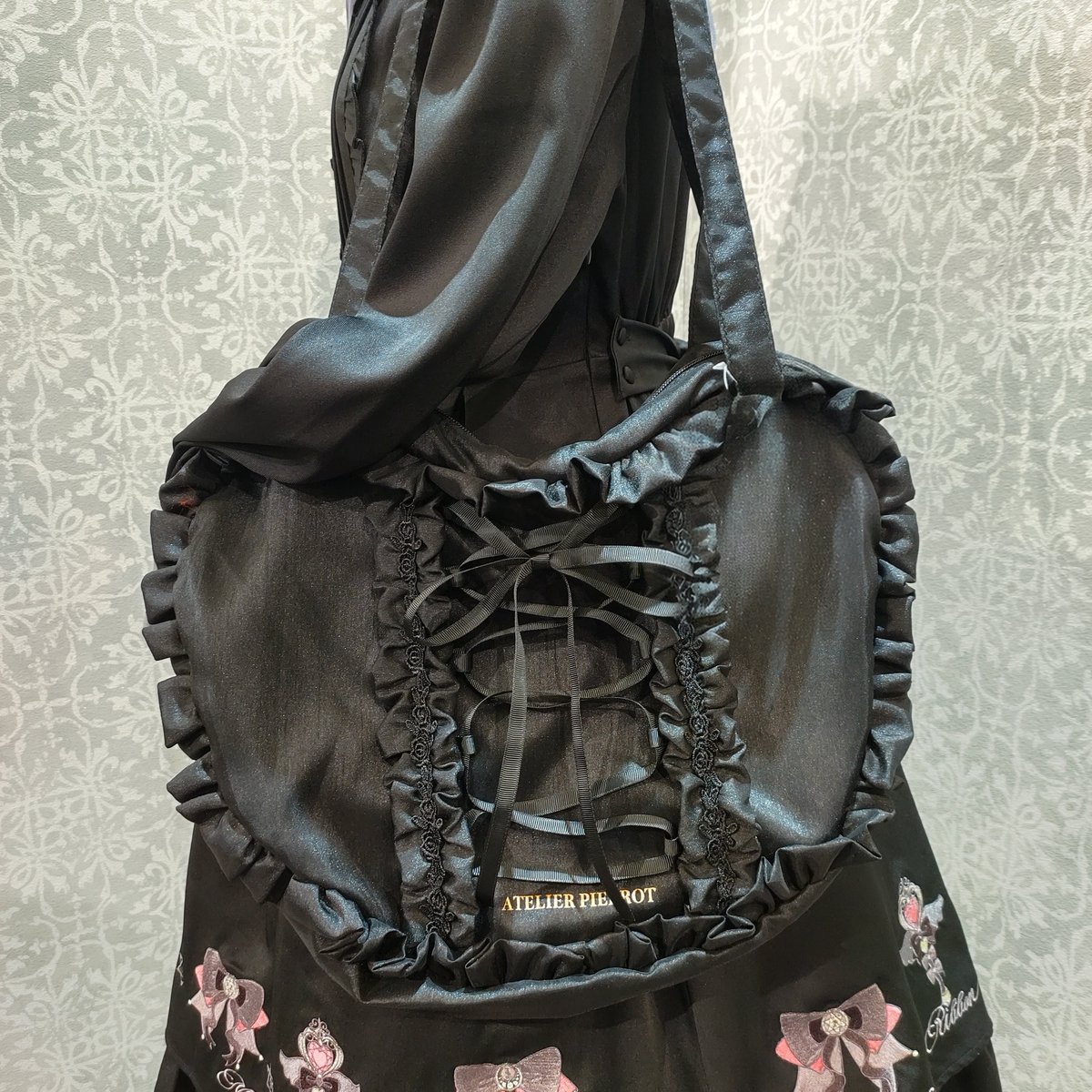 ATELIER-PIERROT】Lace up Ribbon Heart Bag/AK-14