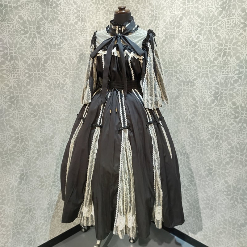 星箱Works】ルーセントガーデン セットアップトップス&スカート 星箱Works】ルーセントガーデン セットアップトップス&スカート