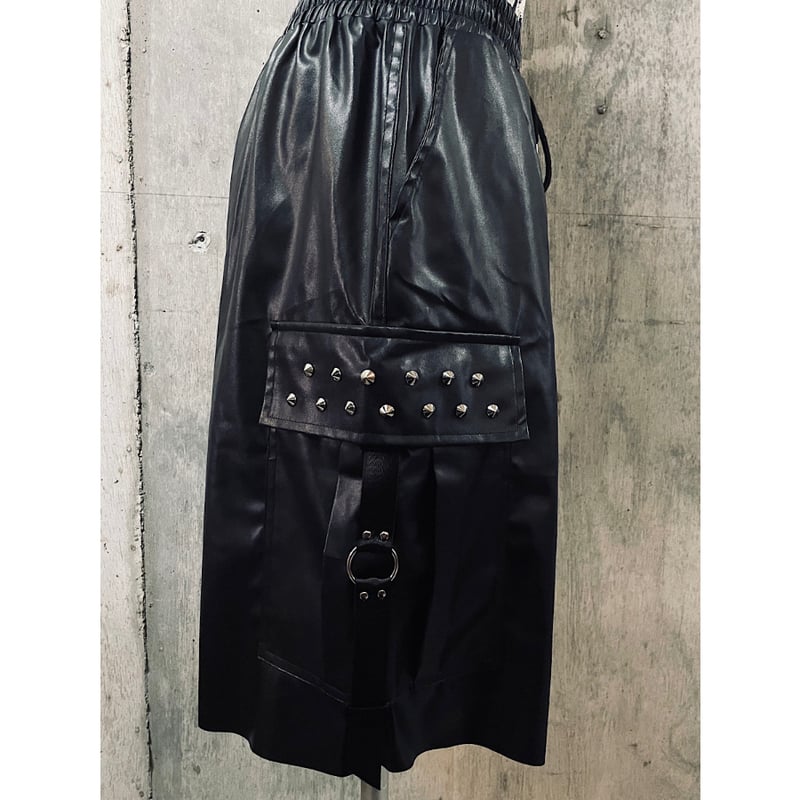 Cactus Jack ブラックレザーショートパンツ org.jpg