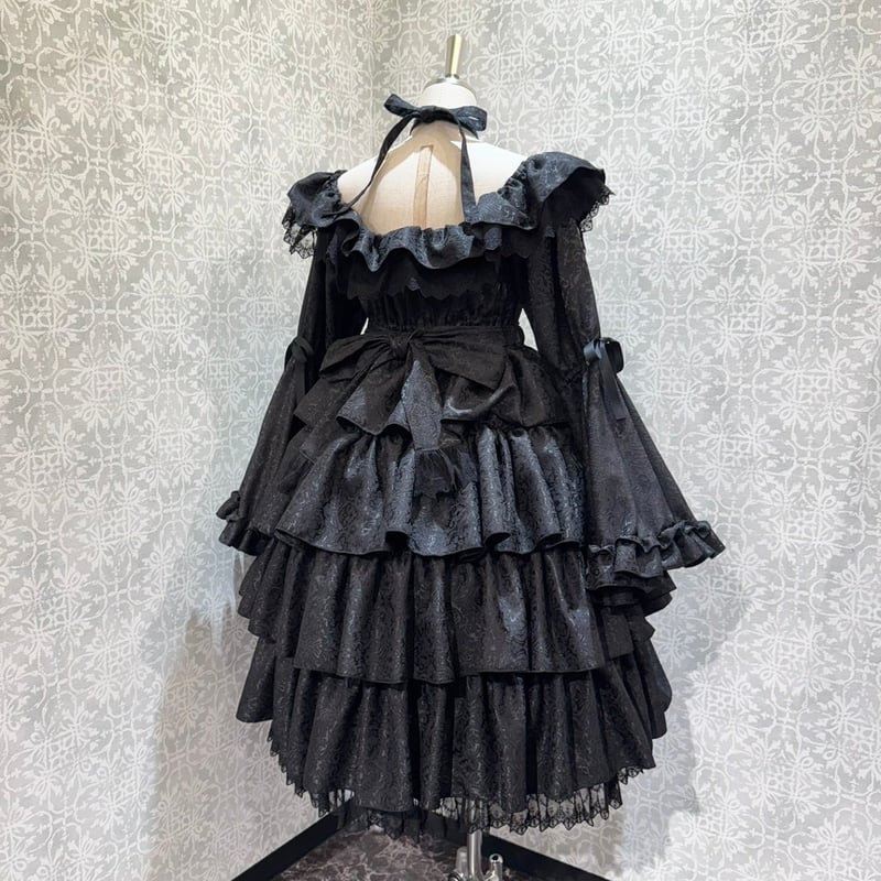 ATELIER PIERROT Vallée lys ブラウス 黒 ☆NEW! Vallée lys☆ | ATELIER-PIERROT大阪店