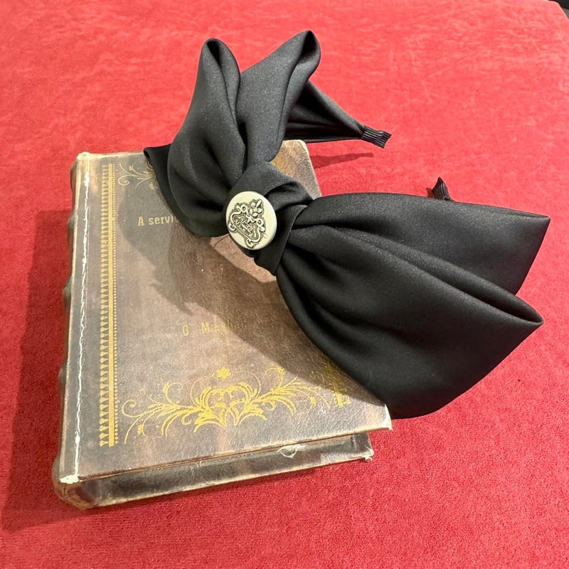 MIHO MATSUDAミホマツダ 王冠ボタン 別珍ジャケット MIHO MATSUDAミホマツダ 王冠ボタン 別珍ジャケット - メルカリ