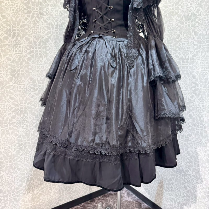 星箱Works】 黒薔薇の貴婦人 編み上げビスチェ風ドレス/A24A01089