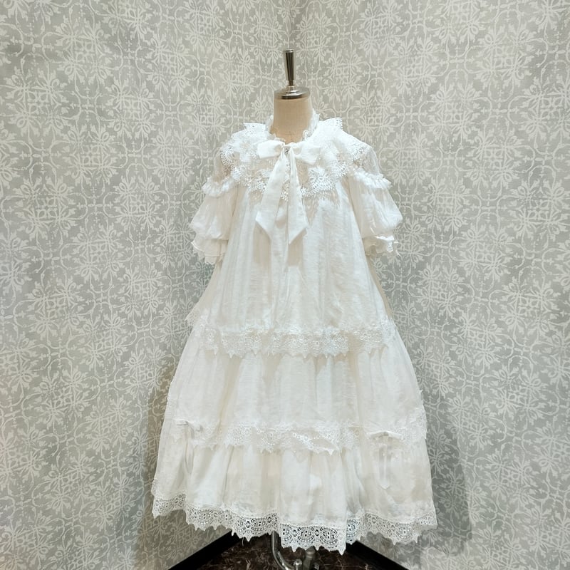 angelic pretty 長袖ワンピース 星柄レース star 白 ホワイト