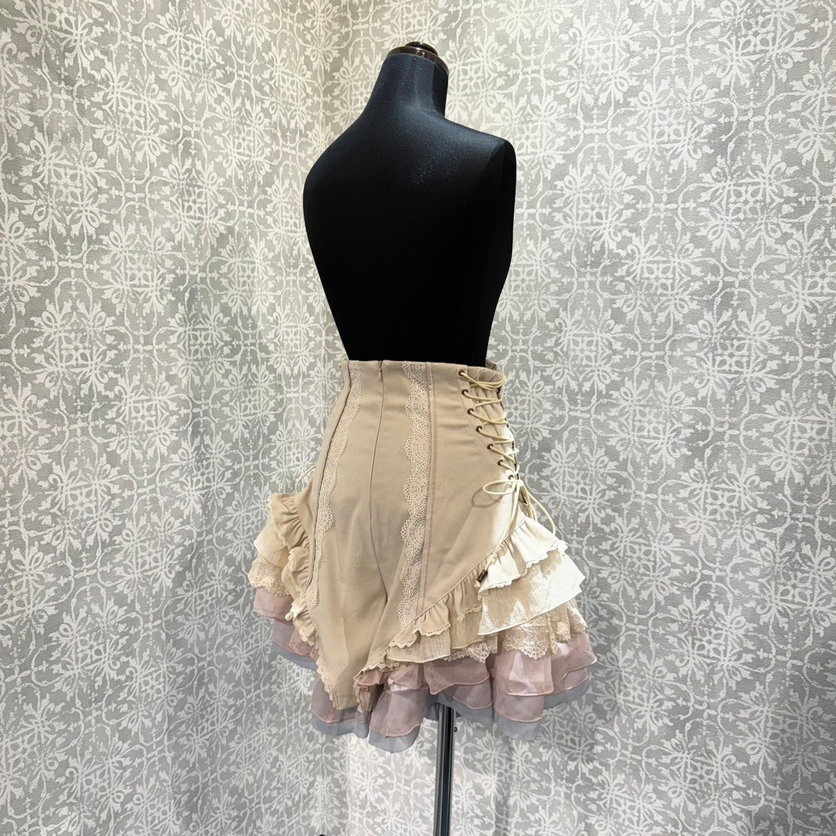 星箱Works】フェリ・ドウ・ロンド 編み上げショートパンツ/P33107149