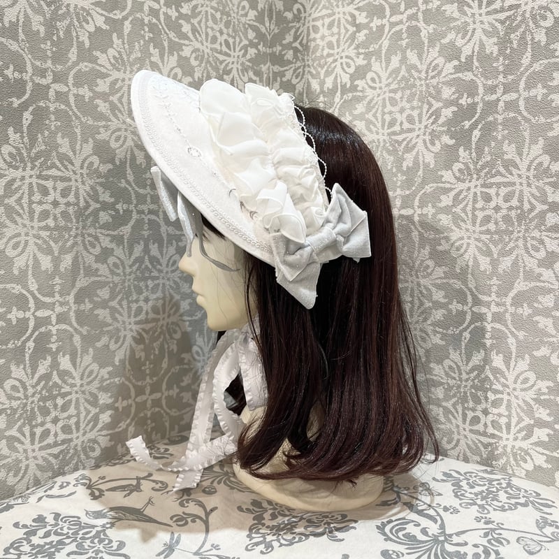 星箱Works】 月の満ち欠け ベルベット刺繍ボンネット/P37203127