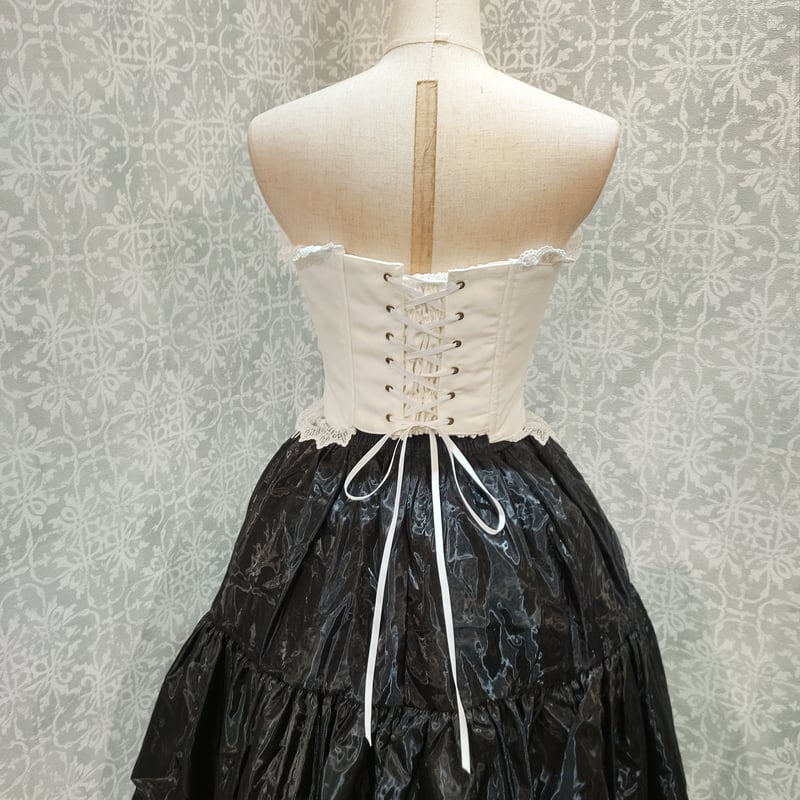 ATELIER-PIERROT】【Vallée lys】Lace Up Long Corse