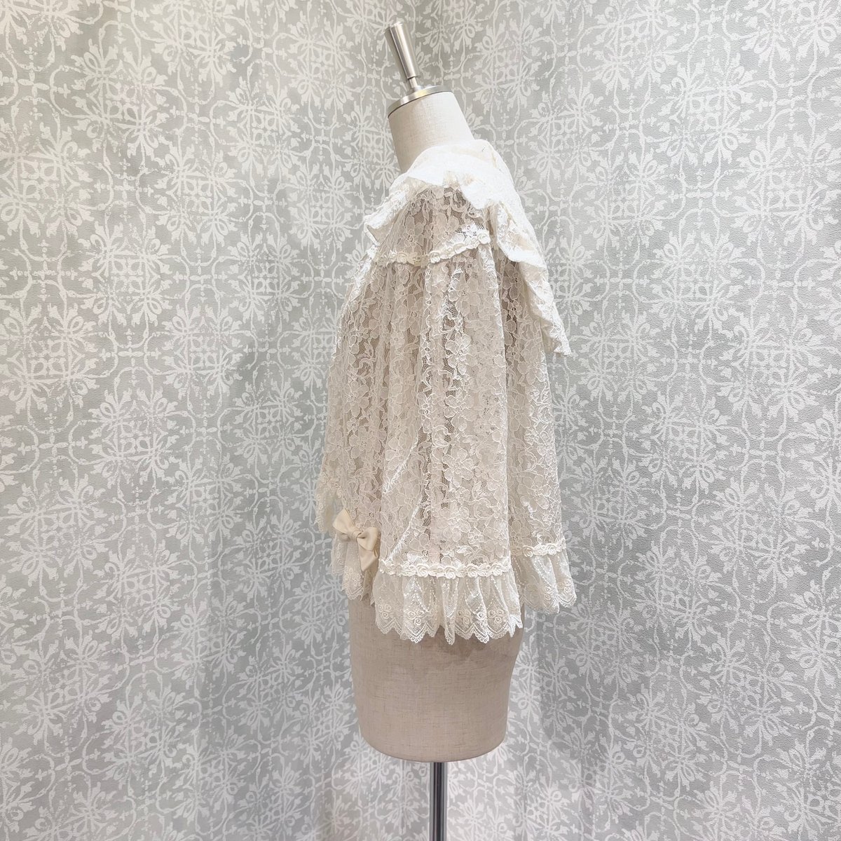 Enchantilly*フラワーレース付総レースケープ*生成*アイボリー Enchantlic Enchantilly】ジャルディネ レースケープ（生成×生成レース)