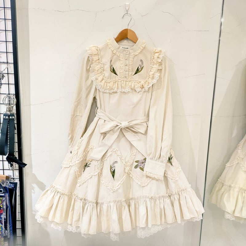 星箱Works】すずらんのしおり ワンピース(ショート丈) | KIST 星箱Works】すずらんのしおり ワンピース(ショート丈) | KIST