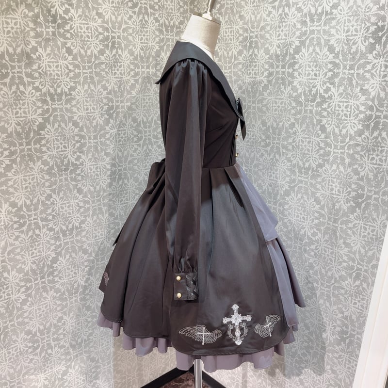 Amavel Croix et Cercueil 十字架 ワンピース 黒