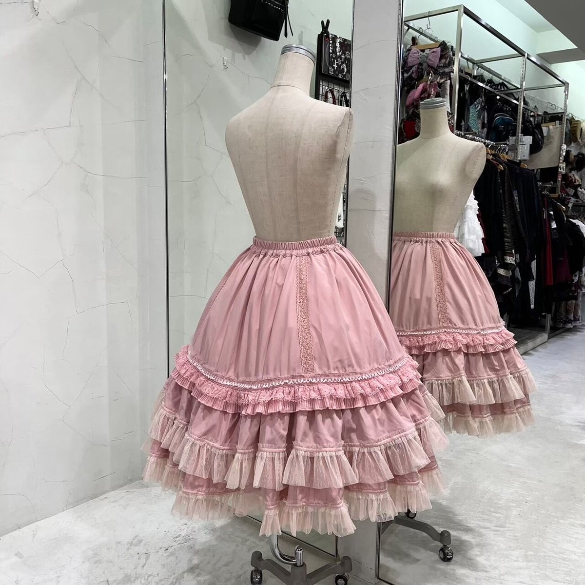 星箱Works】七色 ワルツ チュールフリルアンダースカート(ショート