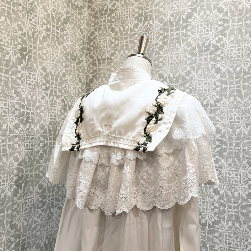 星箱Works】 スズランの谷 モチーフレースブラウス/P23128369