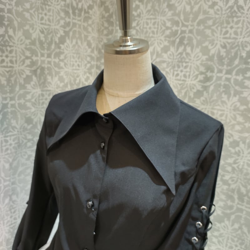 MIHO MATSUDA】ブラウス・ヴァルガ/101096【お取り寄せアイテム】 | KIS