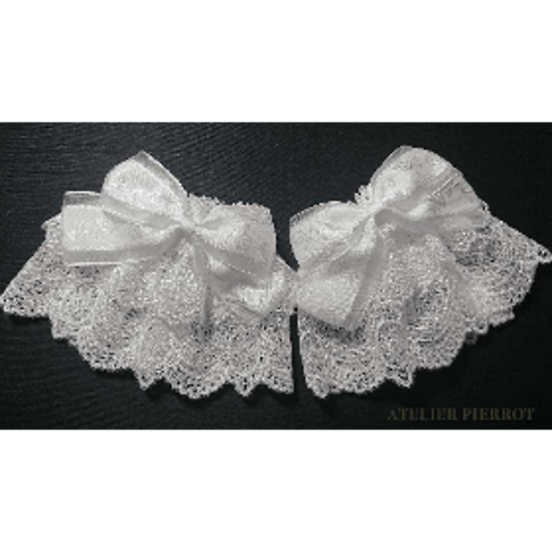 美品 ATELIER-PIERROT リボン付き ホワイトブラウス fit=scale-down,w=1200