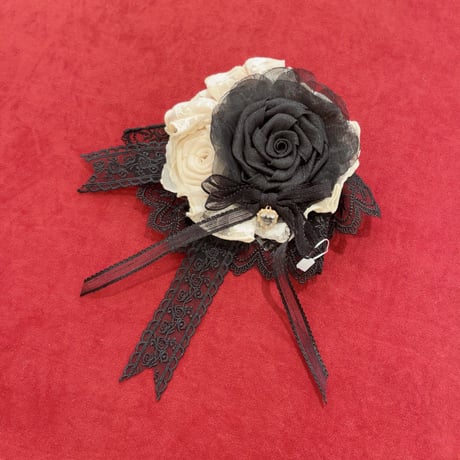 星箱Works ストロベリーバスケット カチューシャ＋ブローチ 星箱Works ストロベリーバスケット カチューシャ＋ブローチ 星箱