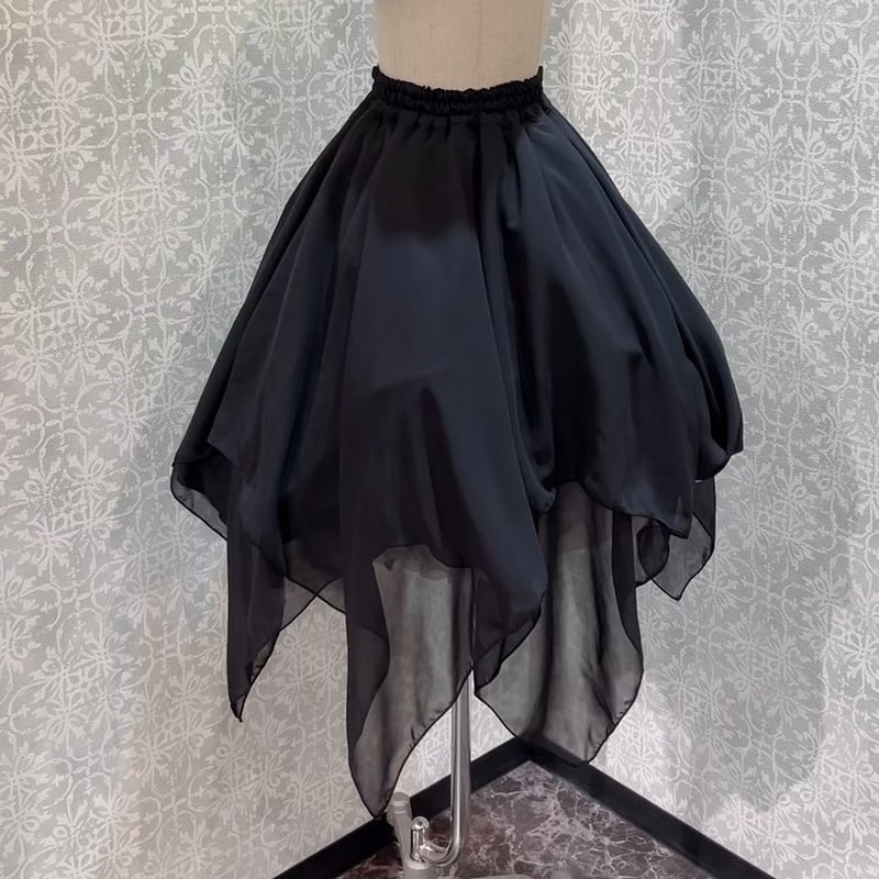 POIRET & FORTUNY 展覧会カタログ ATELIER PIERROT - ❤️ English below ❤️ 🌹Pina