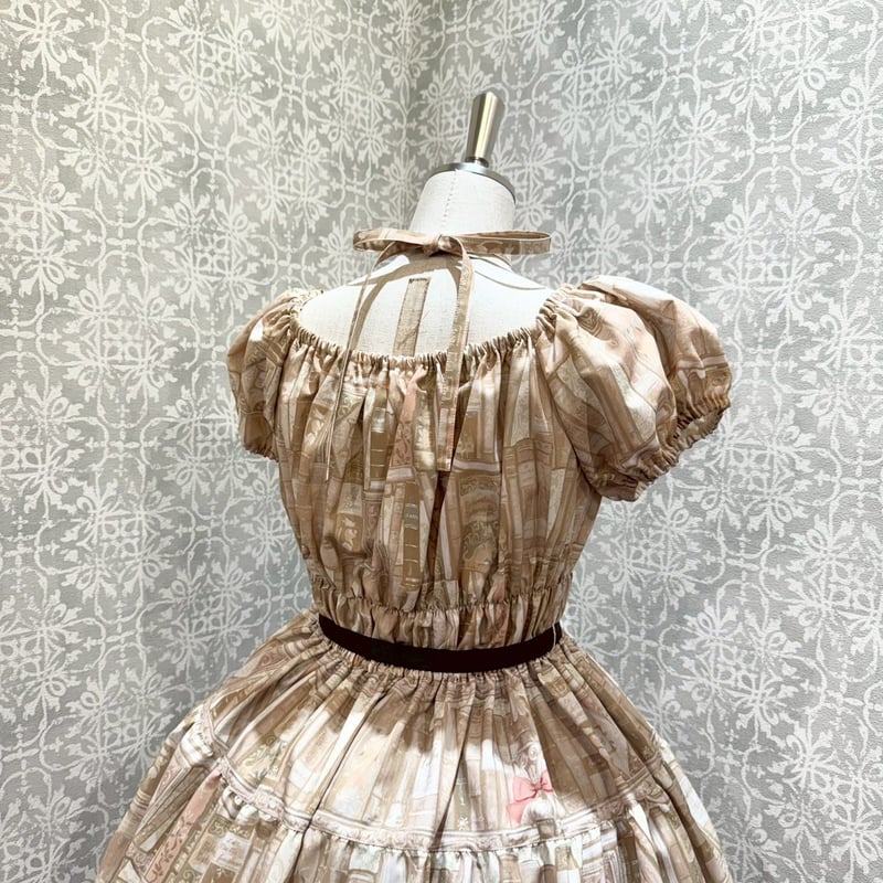 Enchantlic Enchantilly】Queen Cat 〜秘密の書斎〜 ワンピース