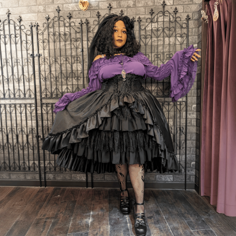 ATELIER-PIERROT】Shirring princess sleeve blous