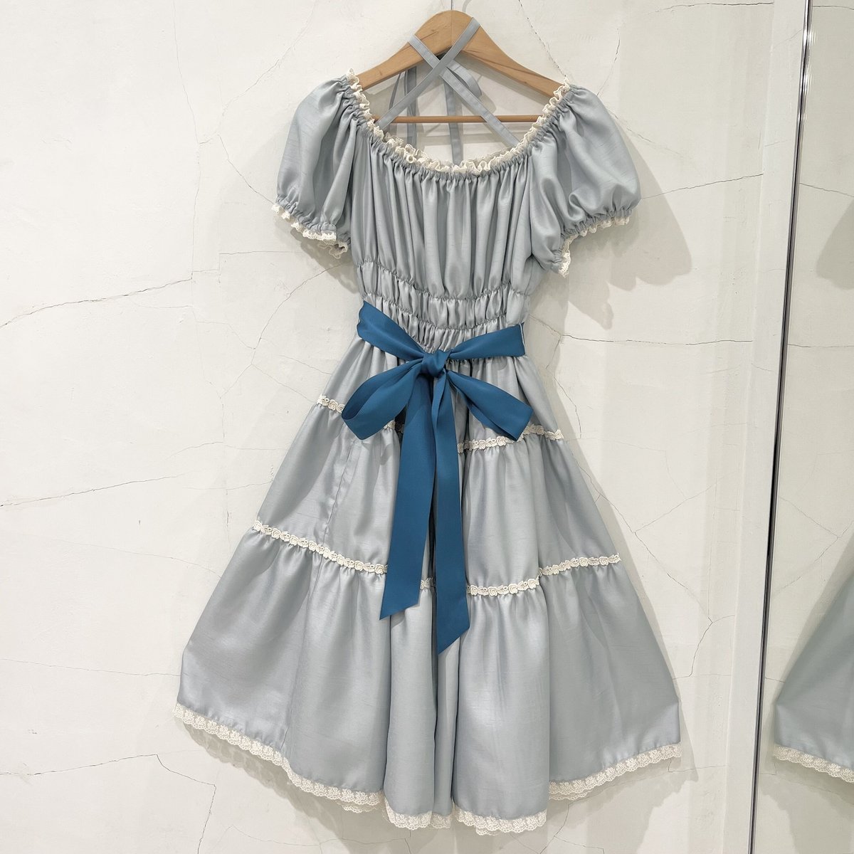 Enchantlic Enchantilly】ワンダーランドワンピース【L〜XLサイズ】 |...