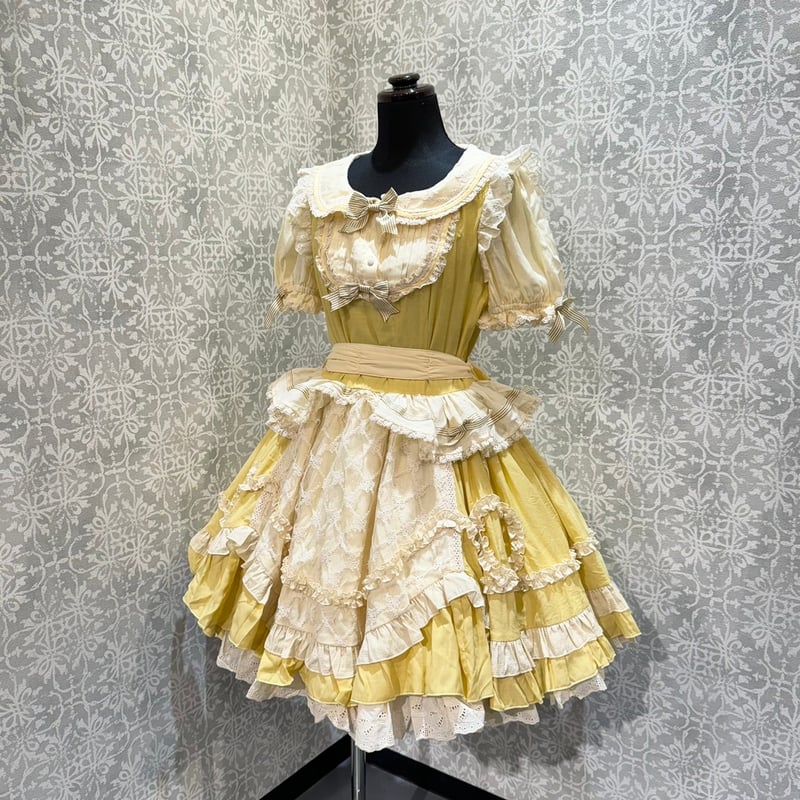 星箱ワークス シャンティクリーム・パティスリー ワンピース 星箱ワークス シャンティクリーム・パティスリー ワンピース
