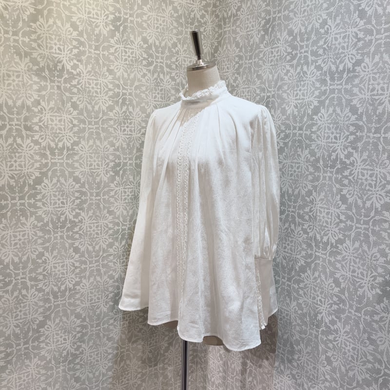 Sheglit】睡蓮のフレアブラウス/844050 | KIST ONLINE STORE