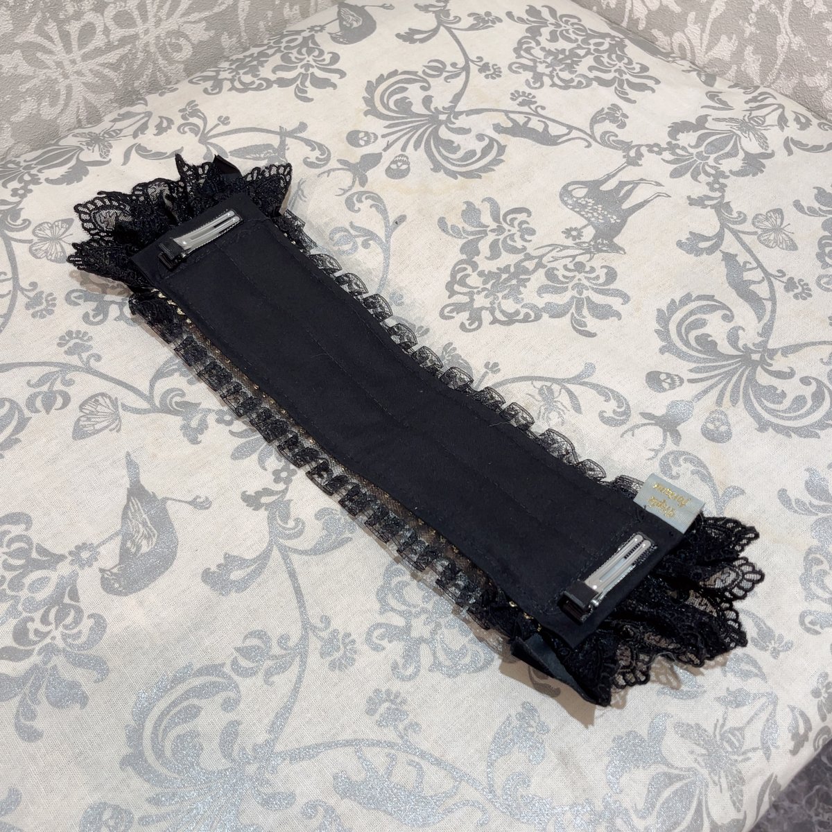 トリプルフォーチュン ヘッドドレス Triple* fortune ／刺繍ヘッドドレス（赤小花） | chou chou ange