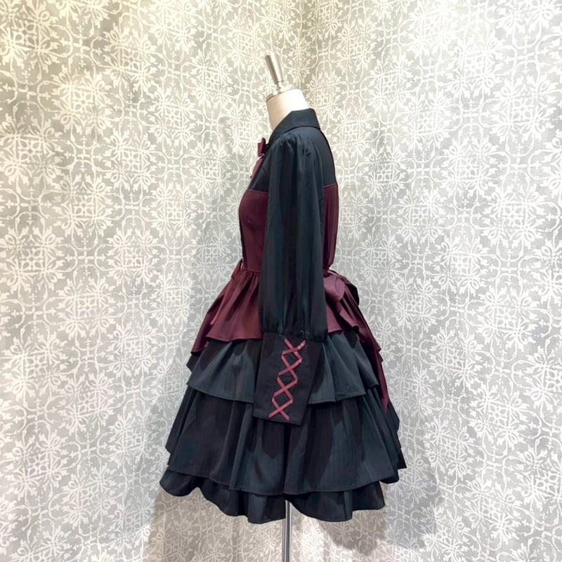 Amavel　レイヤード風ティアードワンピース　ボルドー レイヤード風ティアードワンピース – Amavel（アマベル）公式サイト