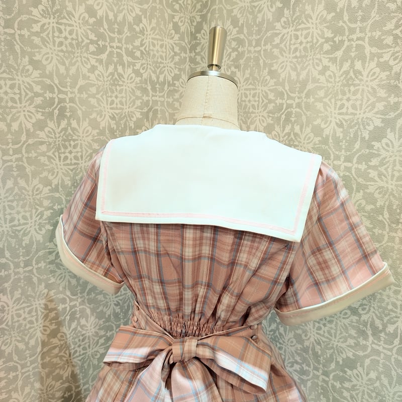 Classical Confection チェックセーラーワンピース　キャメル Classical Confection チェックセーラーワンピース キャメル