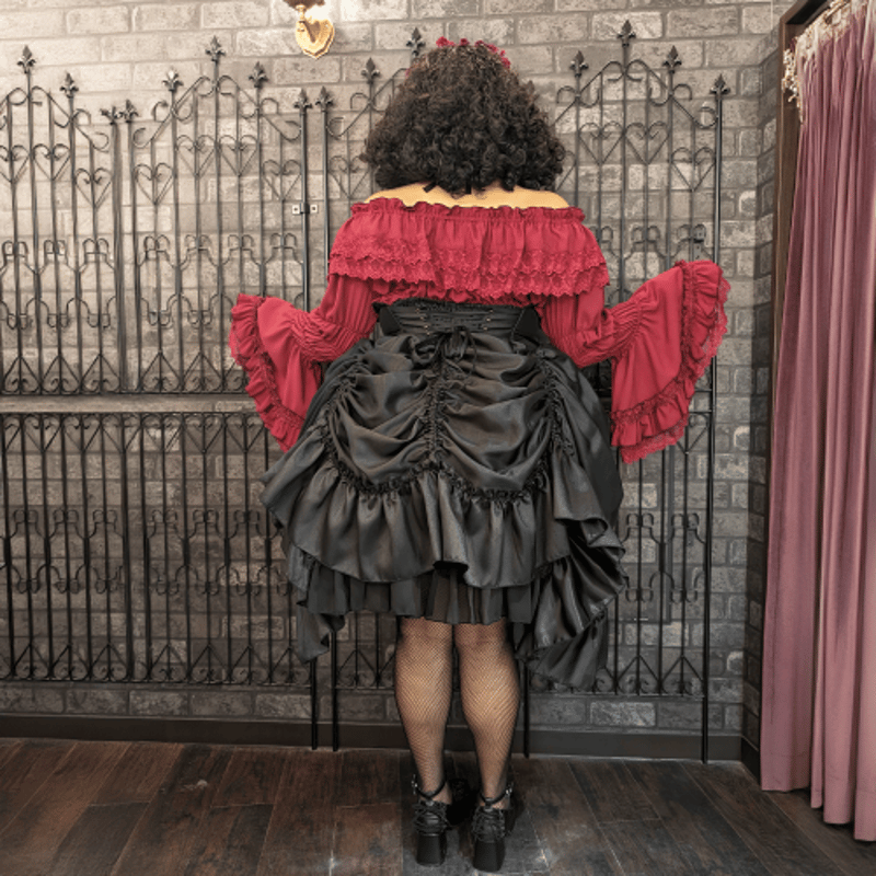 ATELIER-PIERROT】Shirring princess sleeve blous