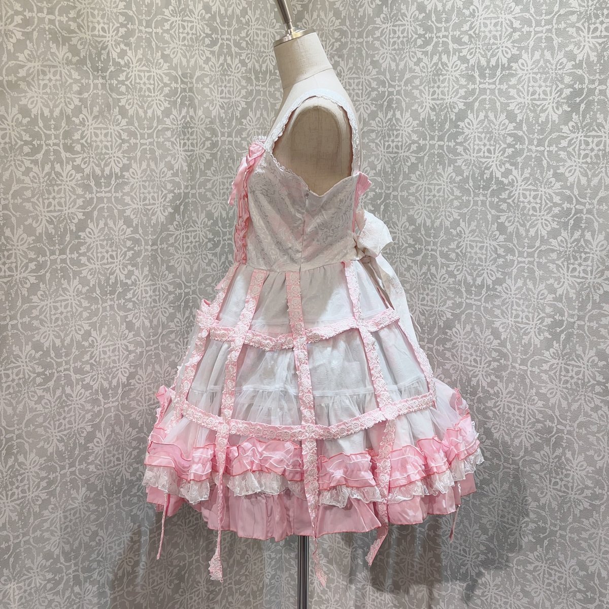 h.NAOTO】Sweet Strawberry Alice Bird Cage Dress