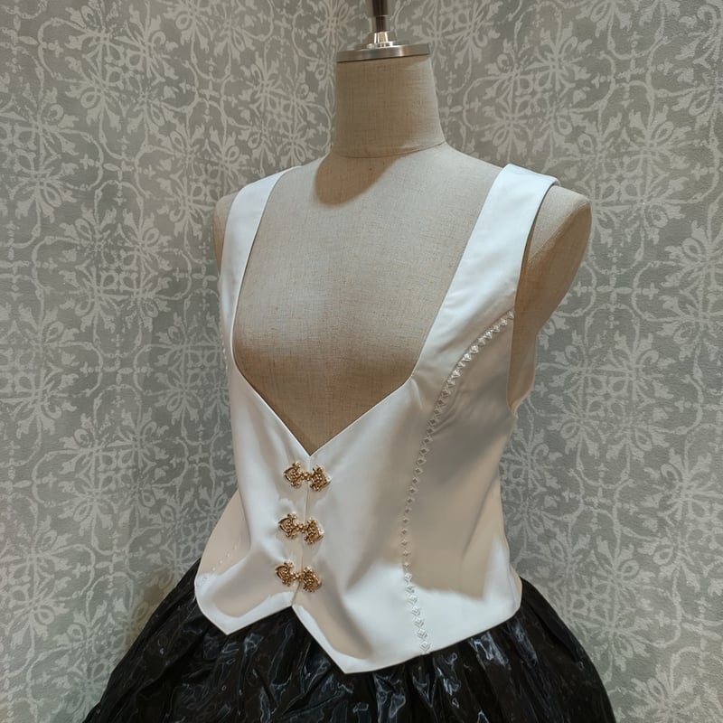 Amavel】Fleur de lis ベスト/125260106 | KIST ONLIN